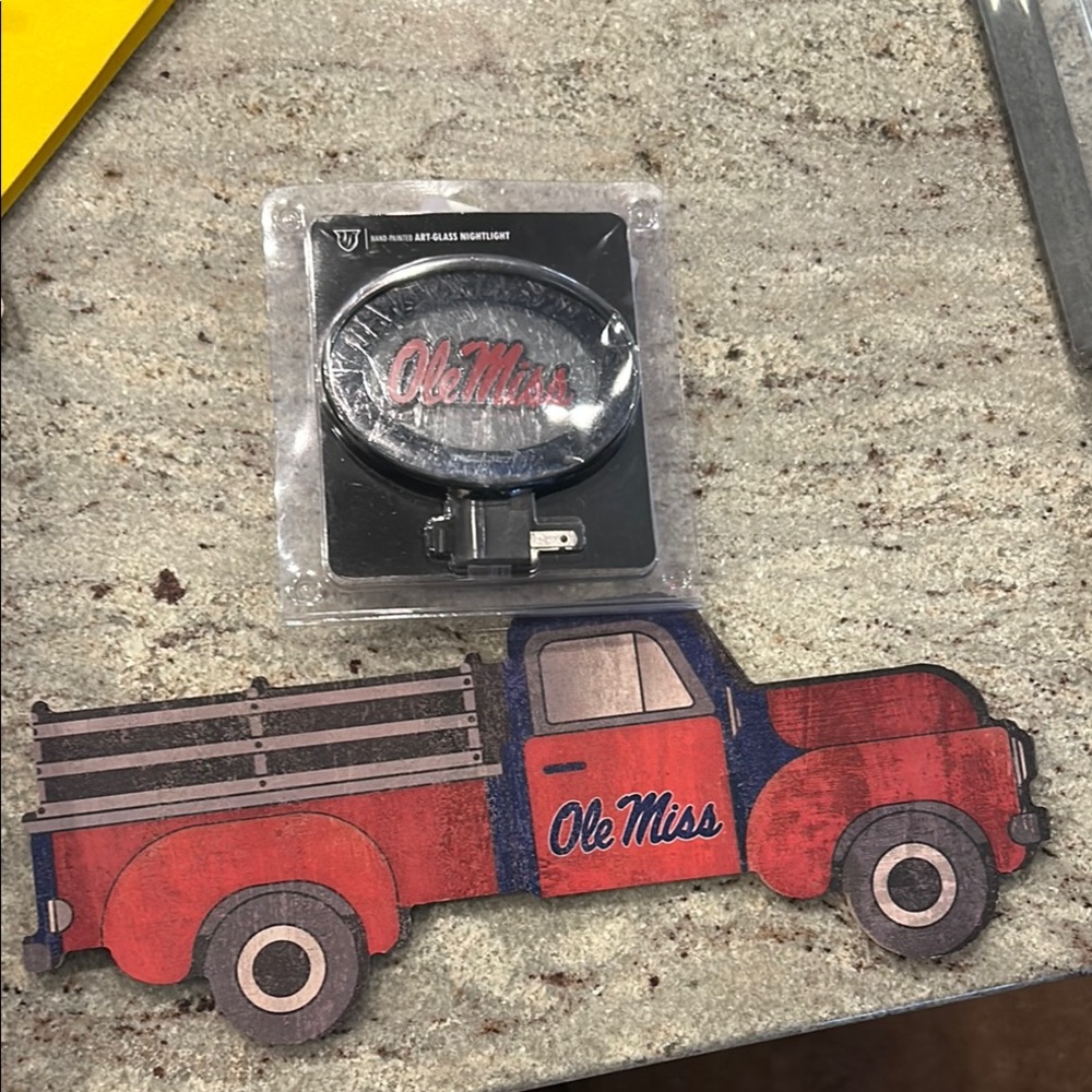Ole Miss Red Truck decor and nightlight